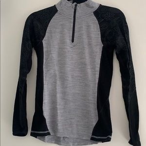 100% Merino wool pullover